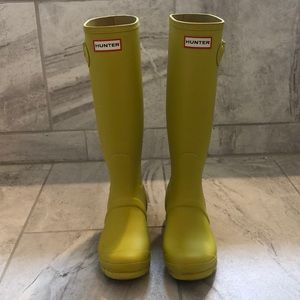 Hunter rain boots